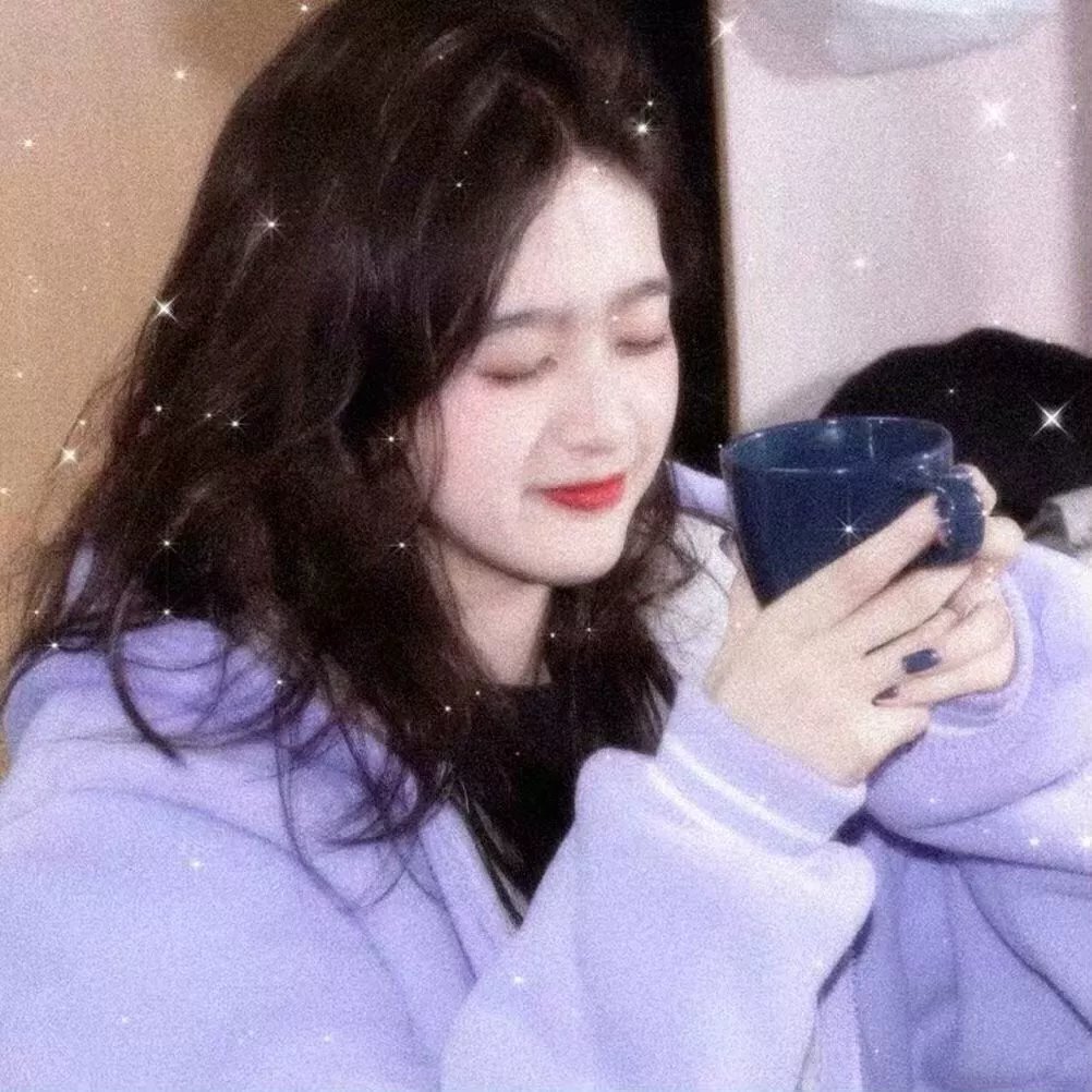 彼女